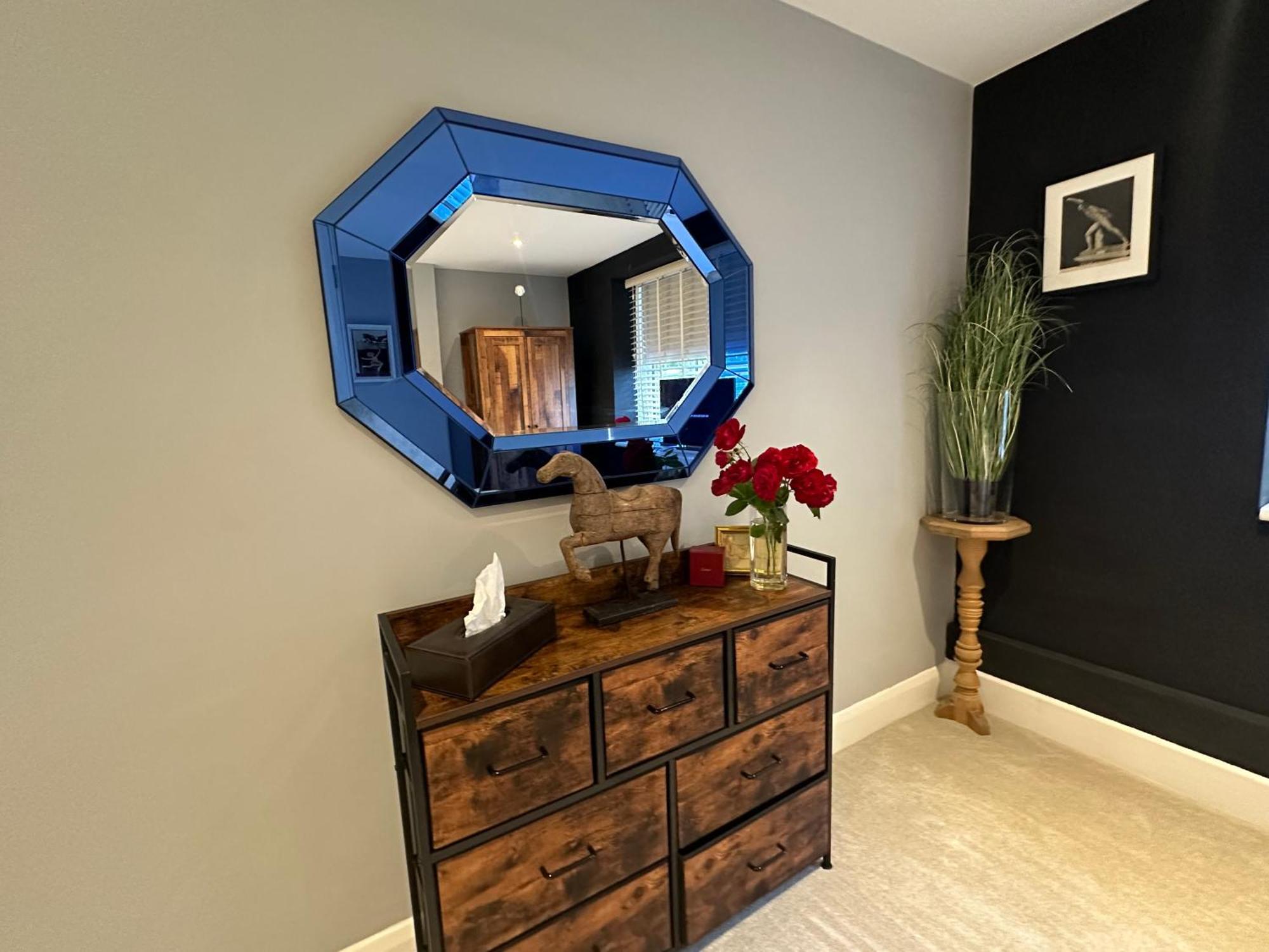 Апартаменты Tower Bridge, Boutique, Shad Thames Butlers Wharf Secure Parking , Balcony View Of Shard, Luxury With Van Parking Upto 4 Vans Ideal For Builders Shopfitters Secure Cctv Лондон Экстерьер фото